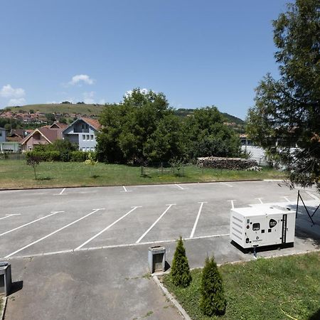 Hotel M Star Novi Pazar Esterno foto