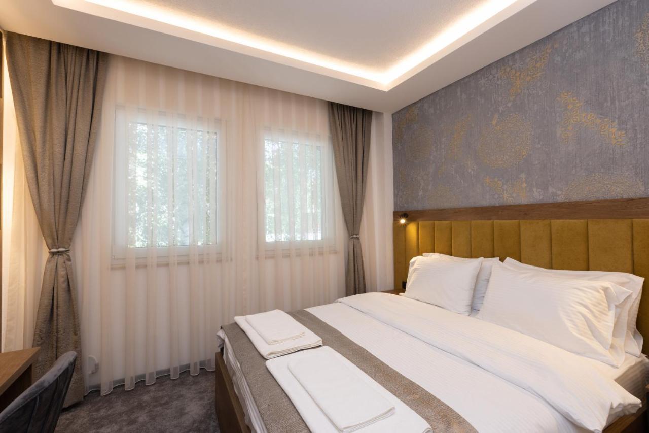 Hotel M Star Novi Pazar Esterno foto
