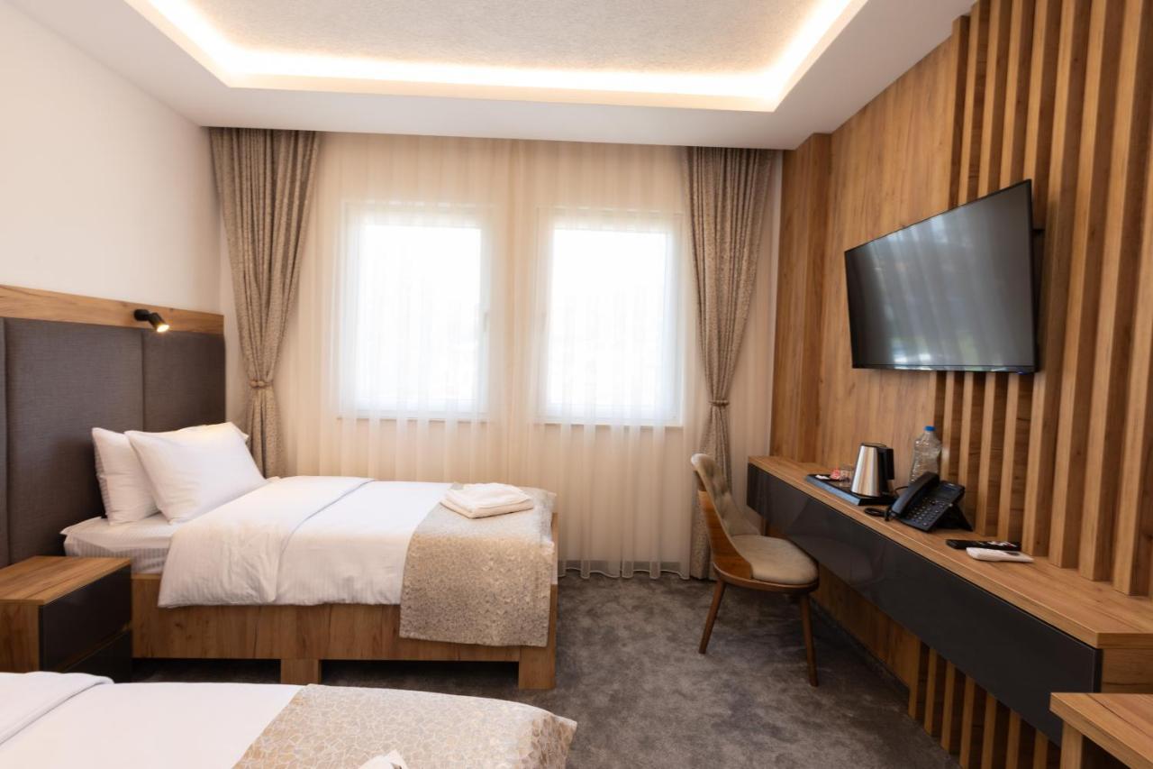 Hotel M Star Novi Pazar Esterno foto