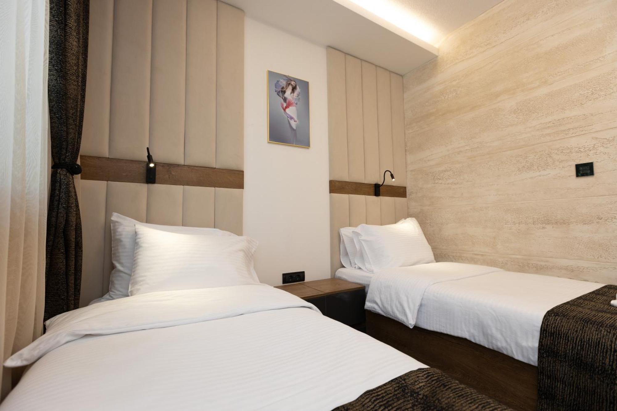 Hotel M Star Novi Pazar Esterno foto