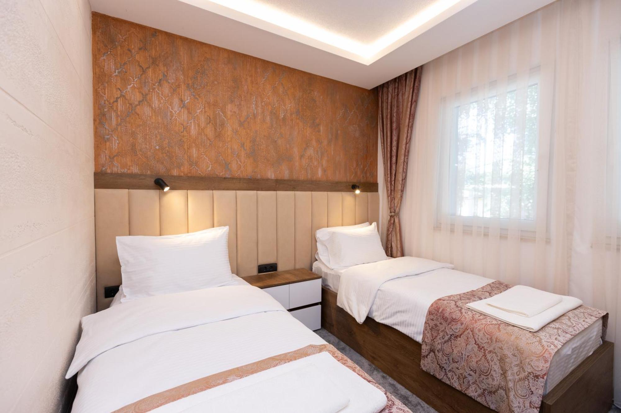 Hotel M Star Novi Pazar Esterno foto