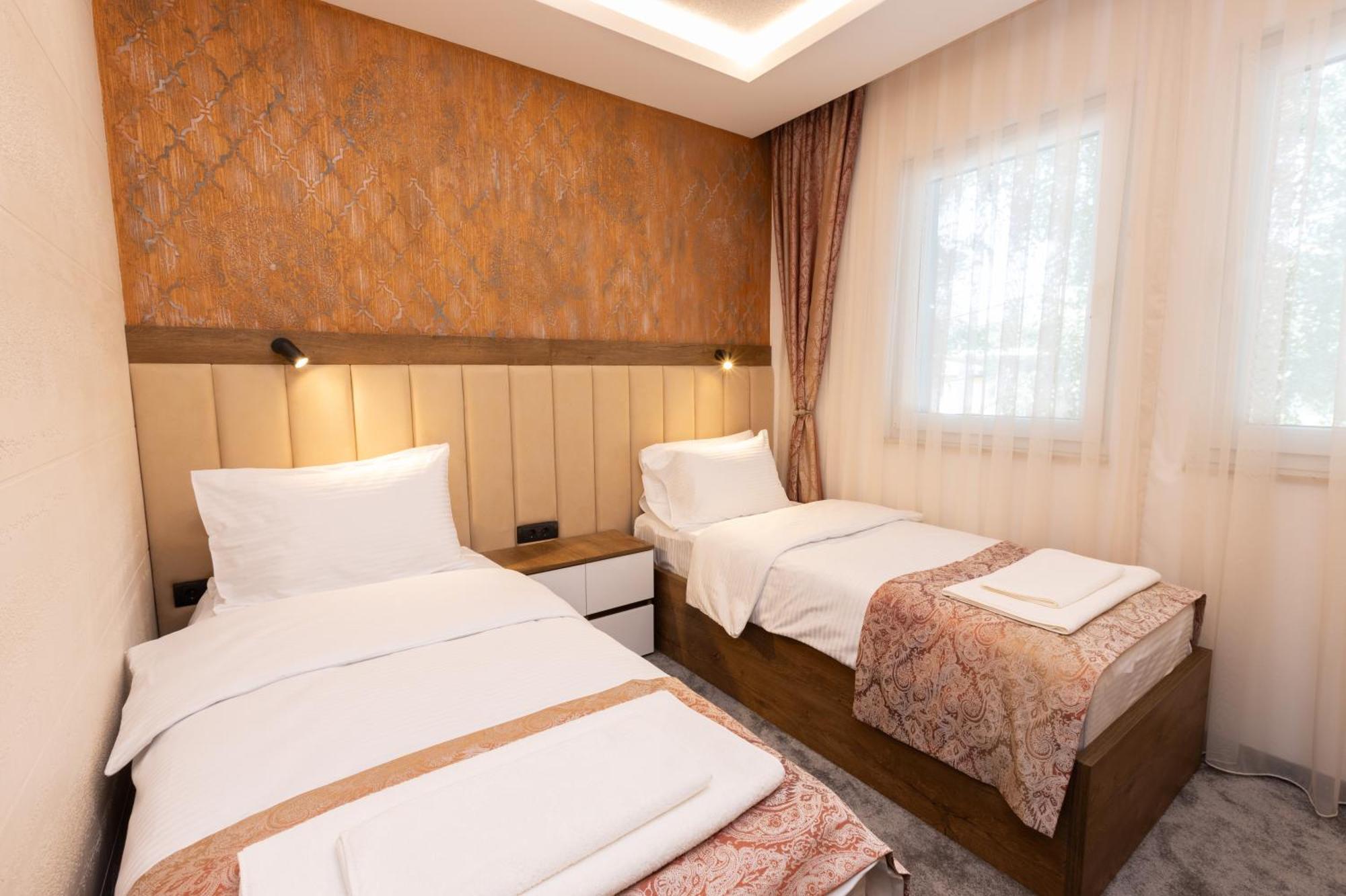 Hotel M Star Novi Pazar Esterno foto