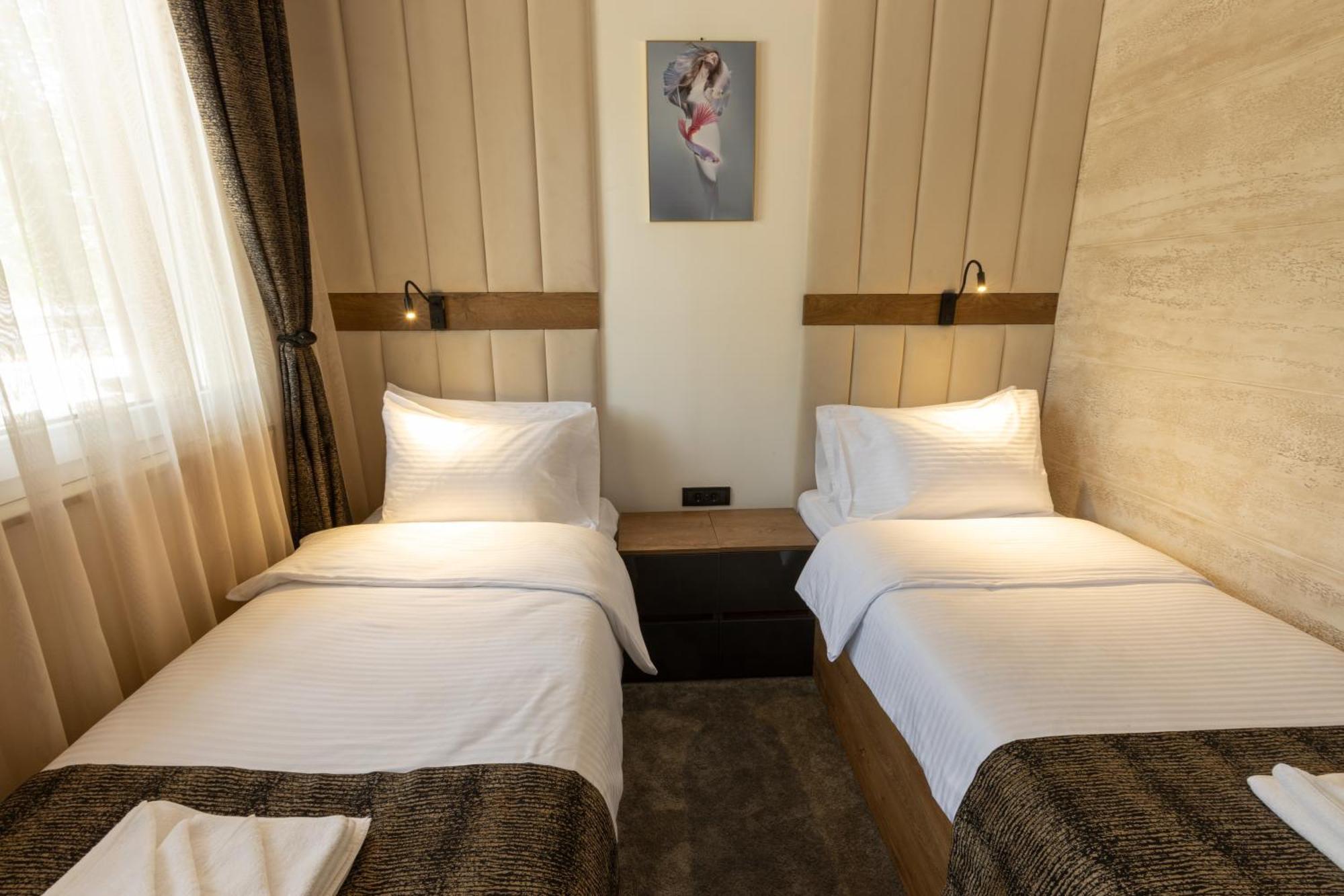 Hotel M Star Novi Pazar Esterno foto